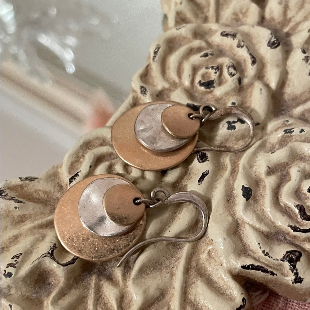 Elegant Gold and Silver 3 Disc 1” drop Earrings matches silver/gold necklace